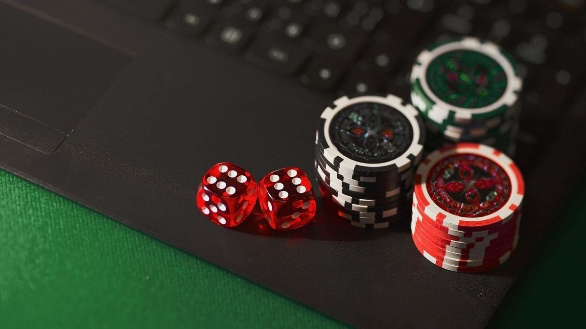 Las razones por las que han aumentado los jugadores de póker online